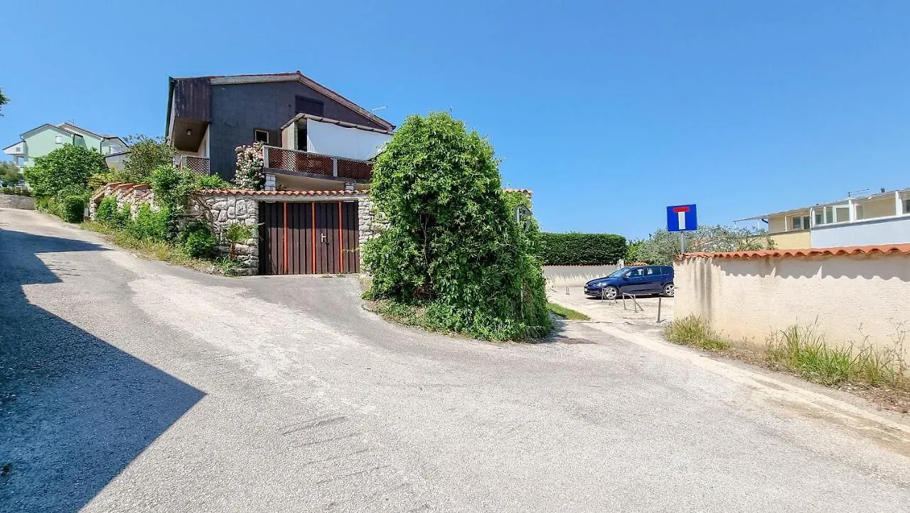Crveni Vrh 4 Apartment