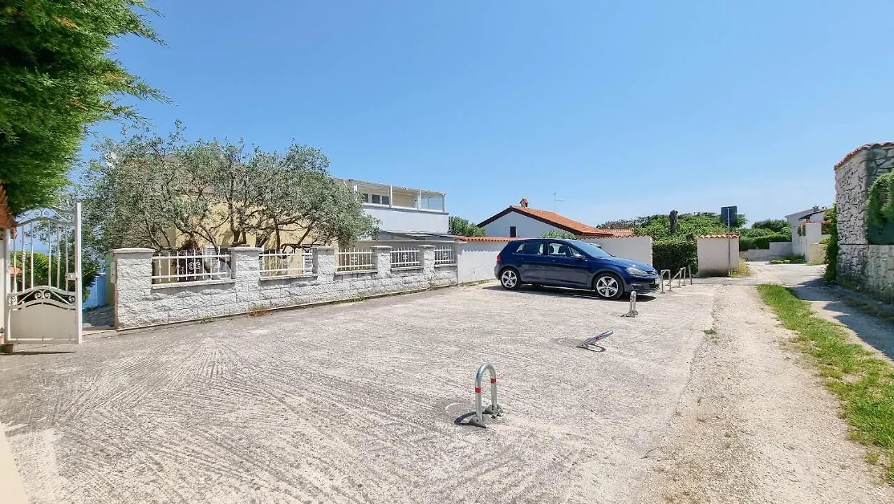 Crveni Vrh 4 Apartment