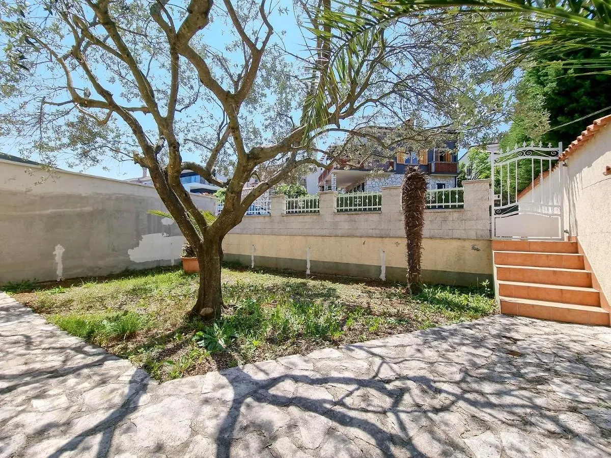 Crveni Vrh 4 Apartment 0*, Crveni Vrh Croatia