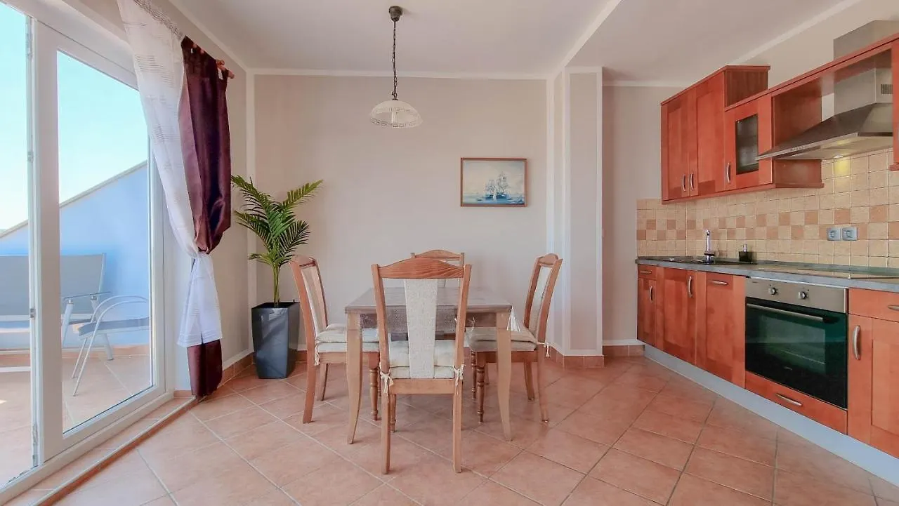 Crveni Vrh 4 Apartment 0*, Crveni Vrh Croatia