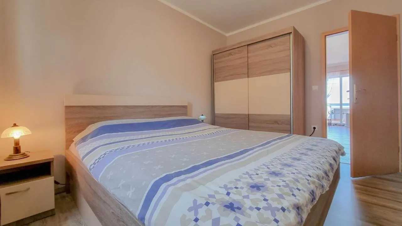 Crveni Vrh 4 Apartment