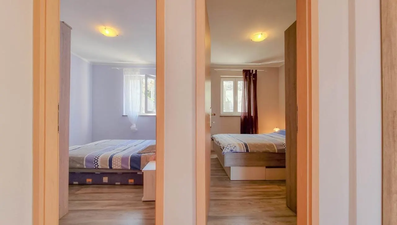 Crveni Vrh 4 Apartment